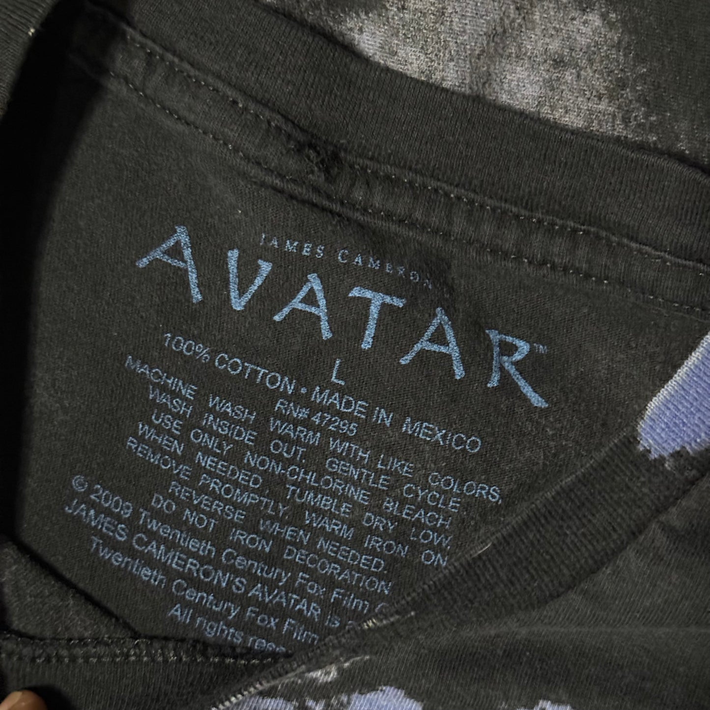 Vintage Avatar Movie Shirt 2009