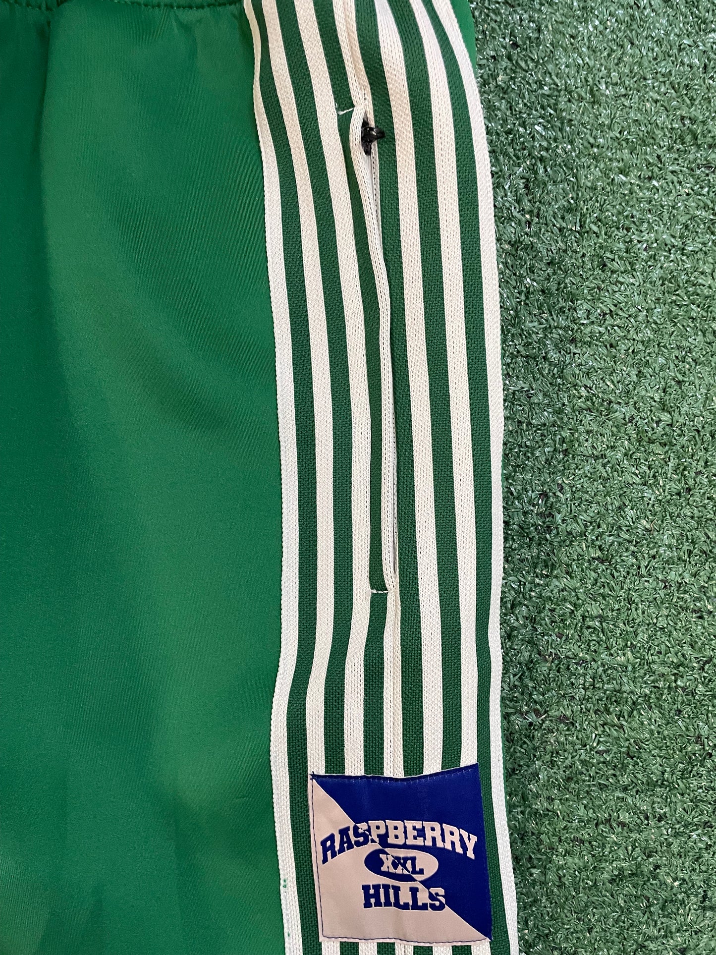 Gv Gallery Raspberry Hills Leon pants