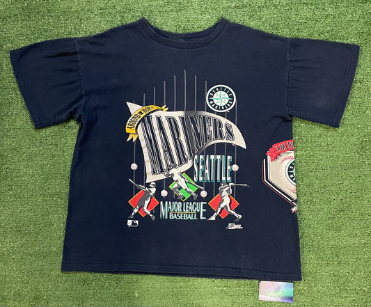 Vintage 1990s Seattle Mariners around the horn all over print tee