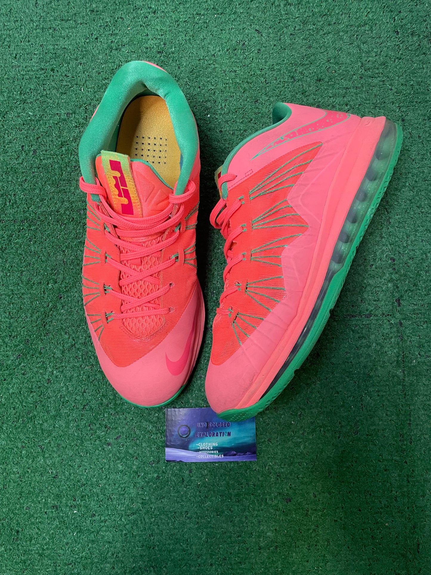 Nike LeBron 10 low watermelon size 11men/12.5women