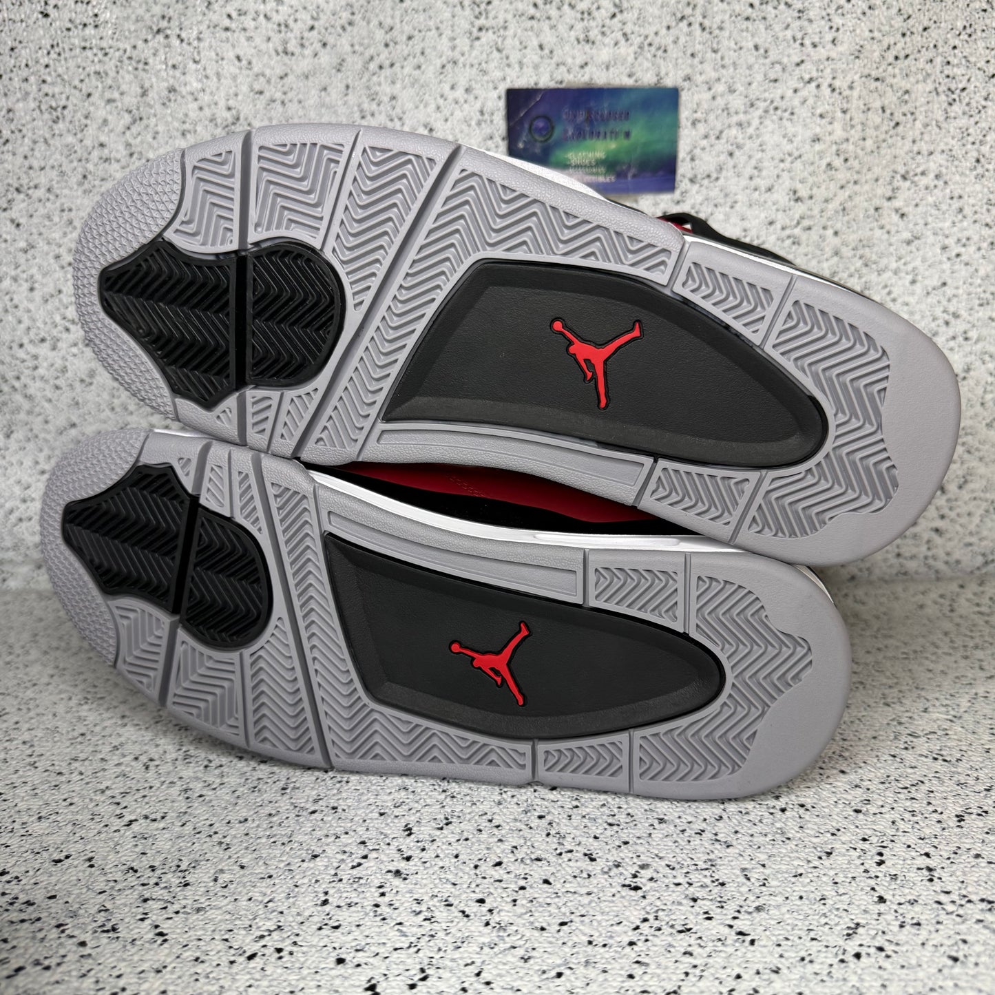 Jordan 4 Toro Bravo