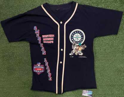 Vintage 1990s Seattle Mariners X Looney tunes jersey