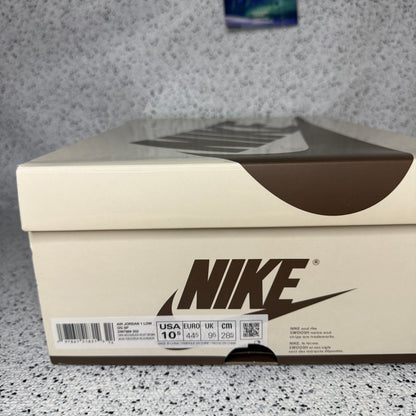 Jordan 1 Low Travis Scott Velvet
