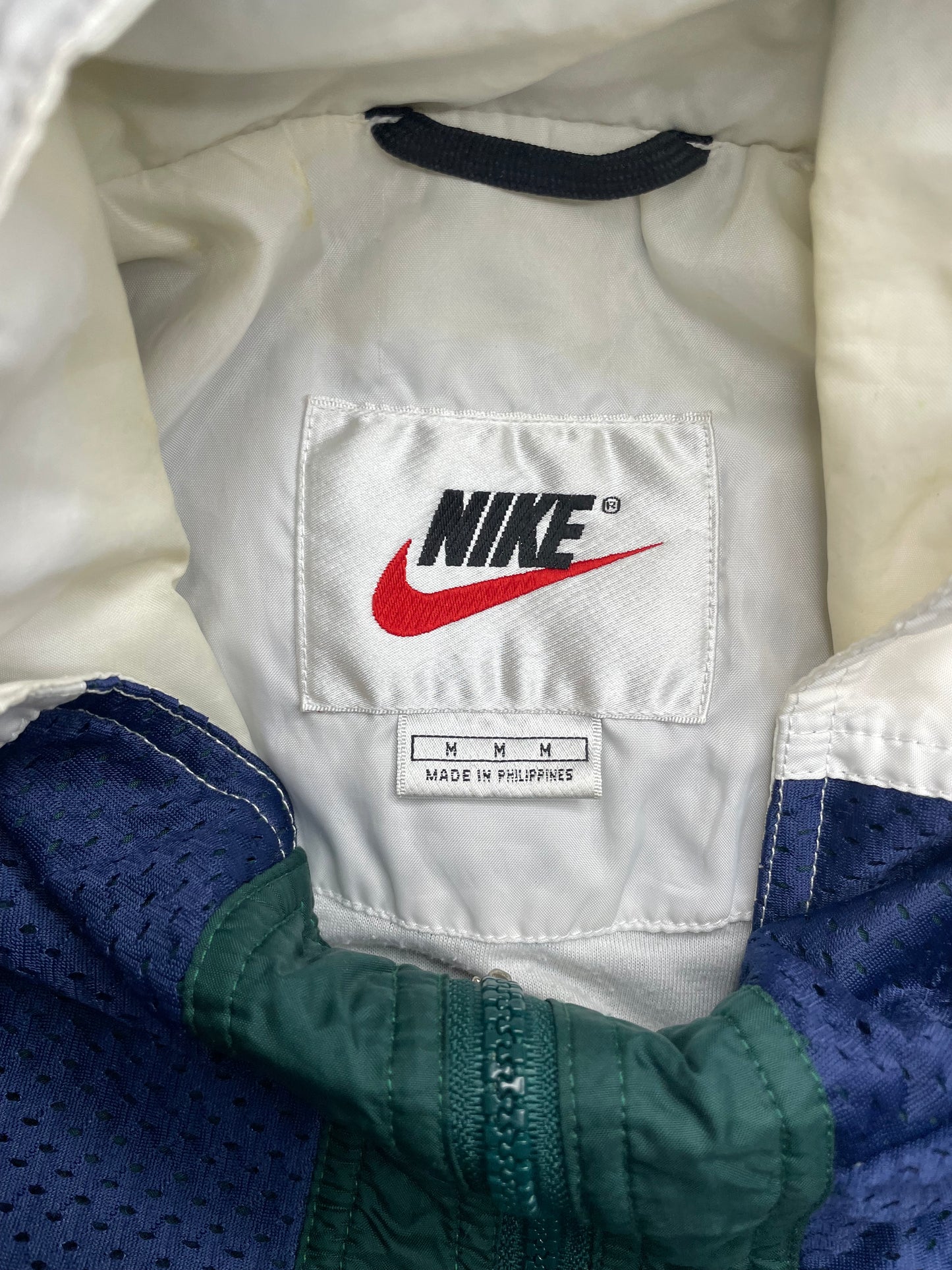 Vintage 1990s Nike big swoosh windbreaker