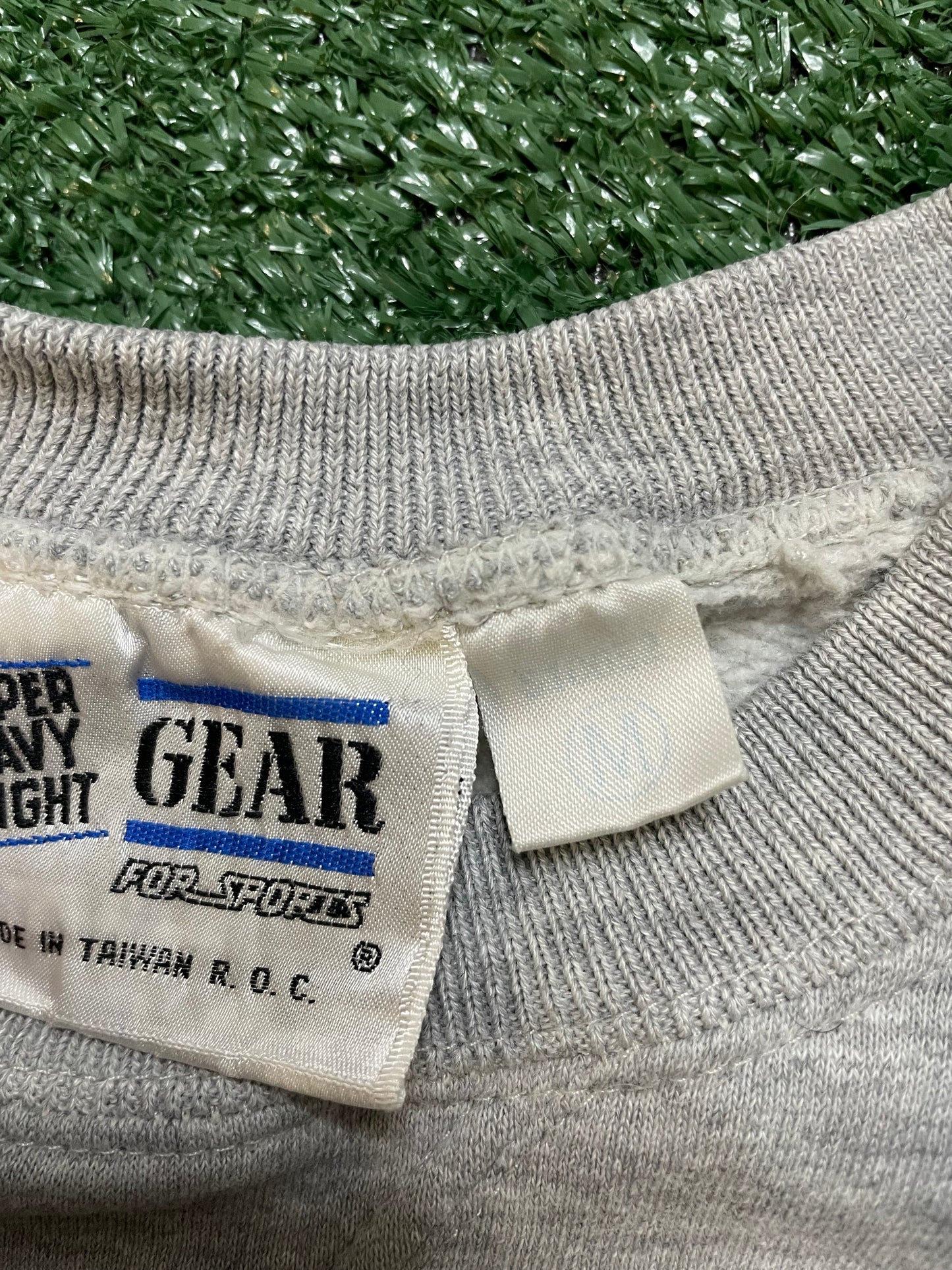 Vintage 1990s Washington State University WSU  spellout crewneck