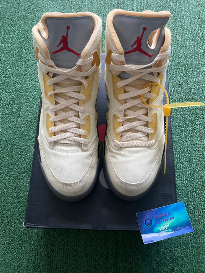 Jordan retro 5 Off-white “Sail” size 13men/14.5women