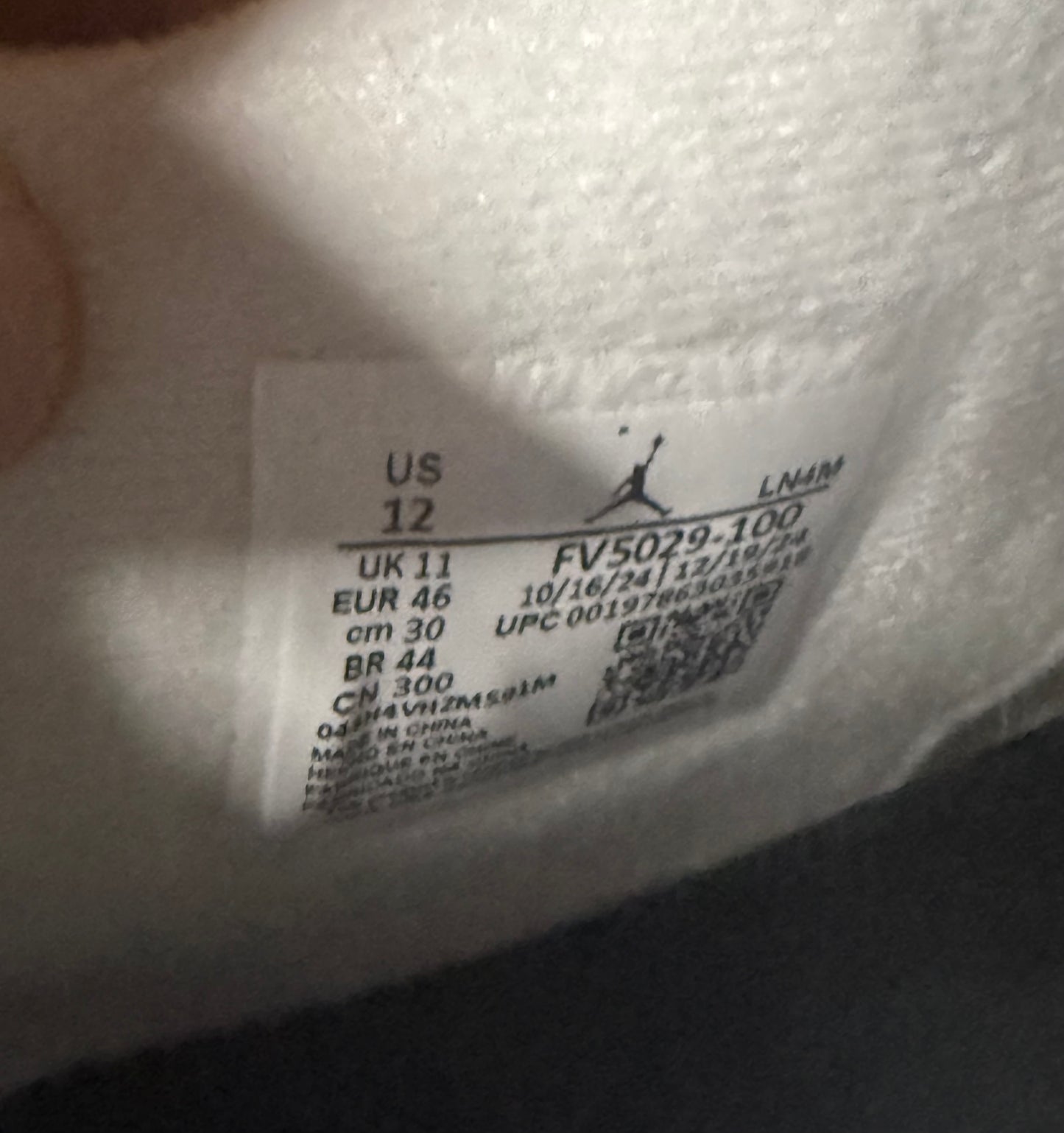Jordan 4 White Cement