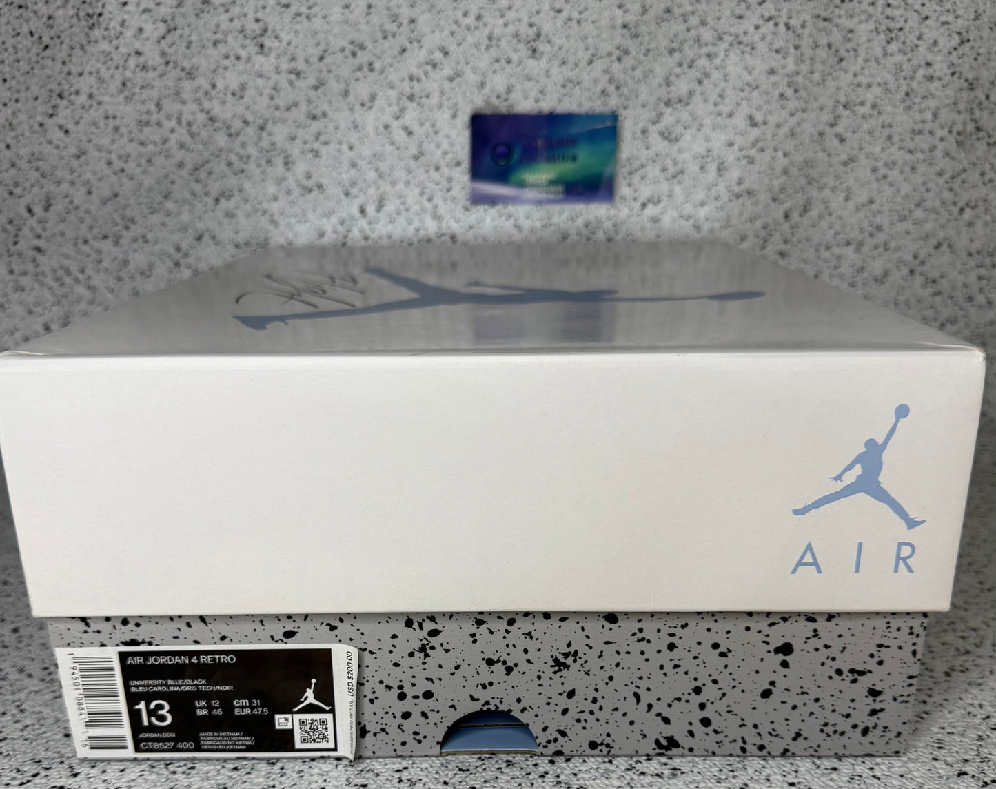 Jordan 4 University Blue