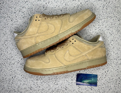 Nike Dunk SB Low Parachute Beige