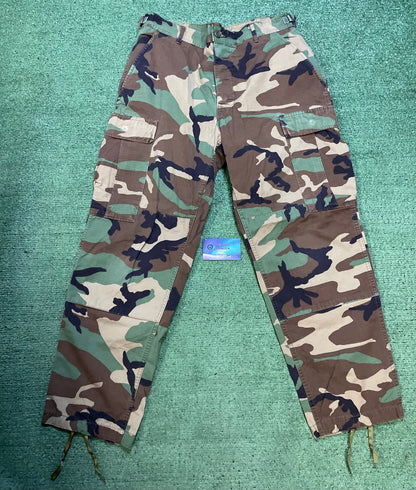 Vintage camo cargo pants