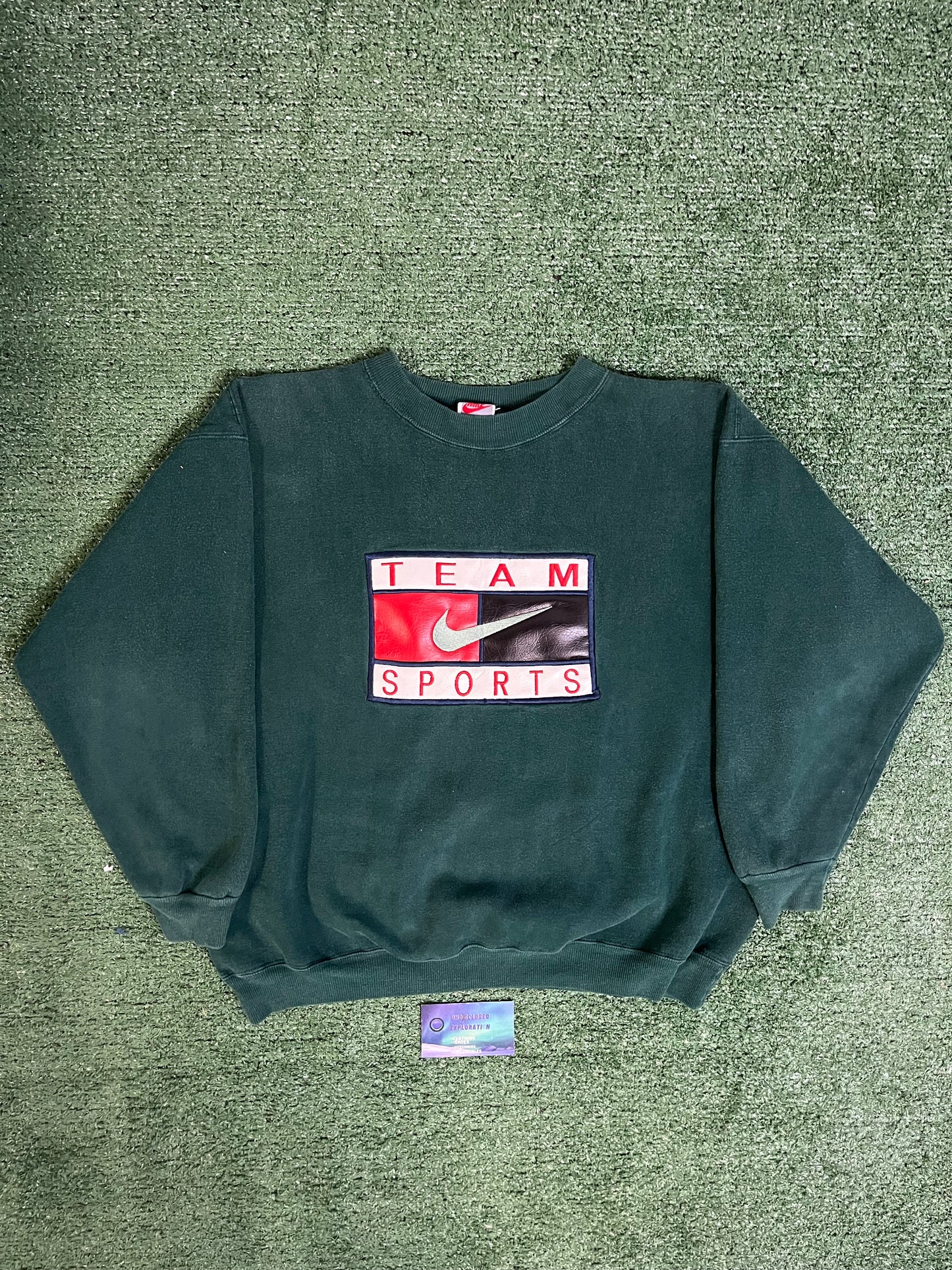 Vintage Nike team sports crewneck