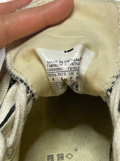Comme Des Garçon play x converse size 4men/6women