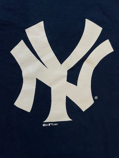Vintage 1990s New York Yankees MLB tee