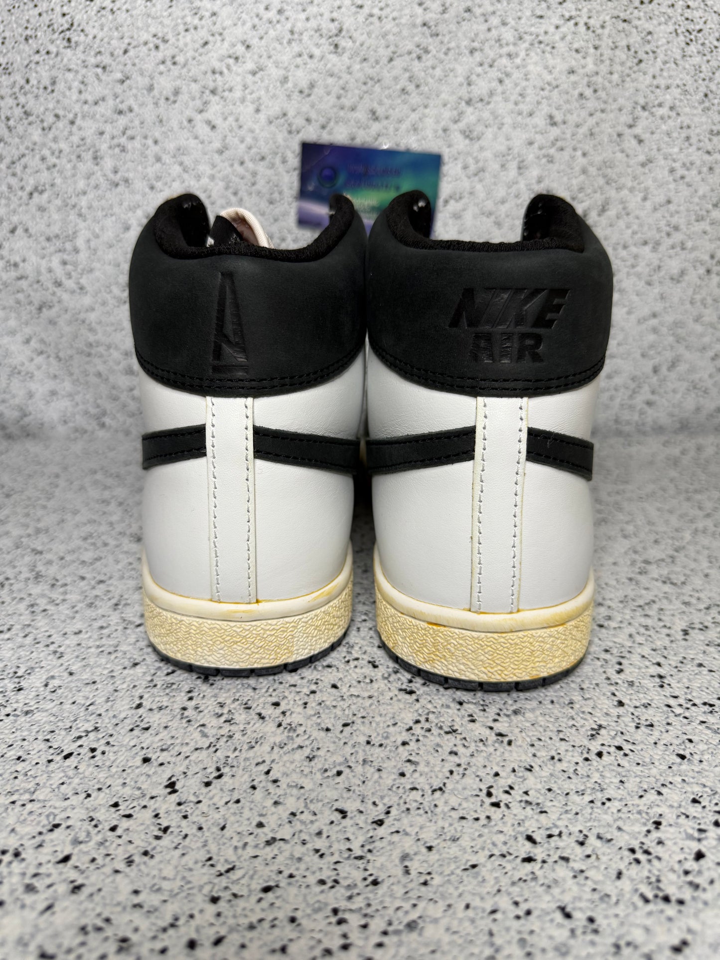 Jordan Air Ship A Ma Maniere White Black