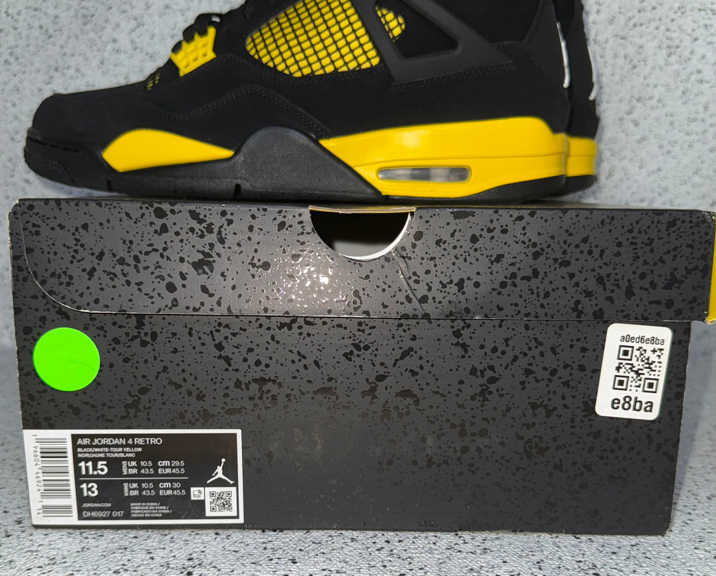Jordan 4 Thunder 11.5 Men/13 Women “Preowned”