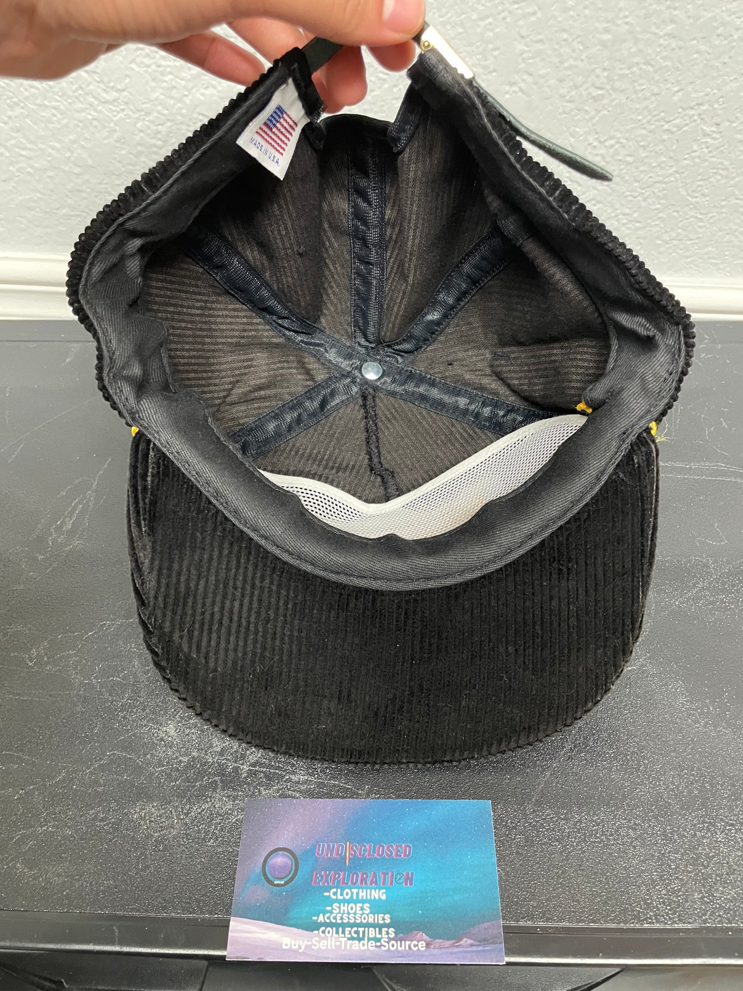 Vintage 1990s Tucci & Sons corduroy hat