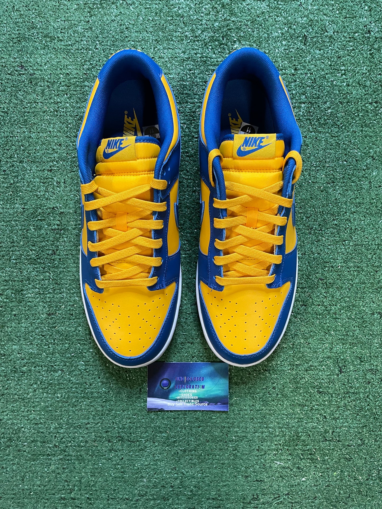 Nike dunk low ucla