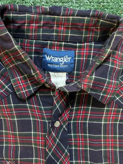 Vintage wrangler pearl snap black and red flannel