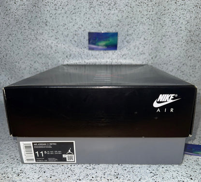 Jordan 11 Legend Blue 11.5 Men/13 Women “Preowned”