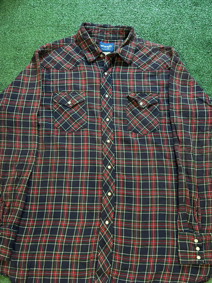 Vintage wrangler pearl snap black and red flannel