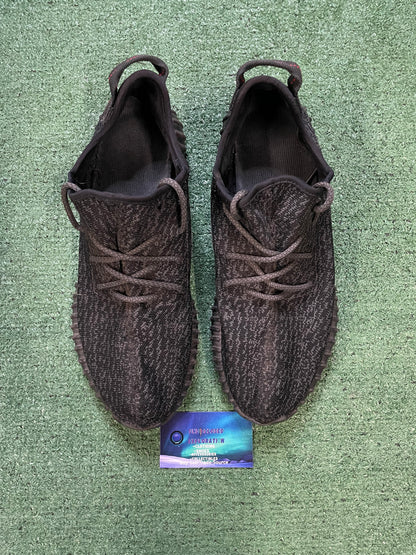 Adidas Yeezy 350 2015 pirate black size 12men/13.5women