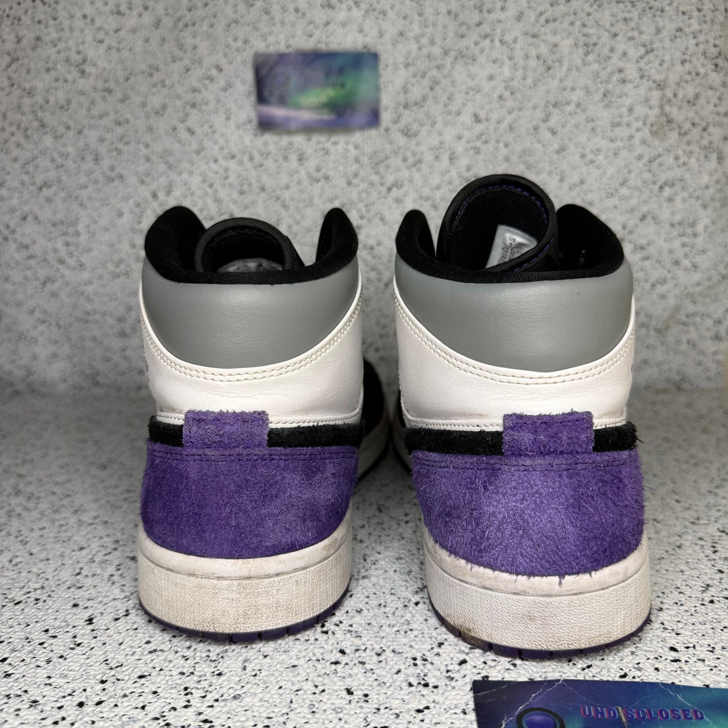 Jordan 1 Mid Varsity Purple 9 Men “Preowned”