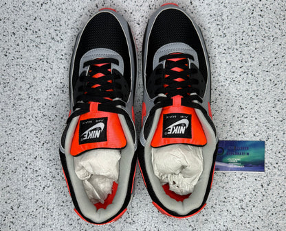 Nike Air Max 90 Black Radiant