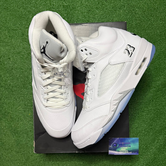 Jordan 5 White Metallic