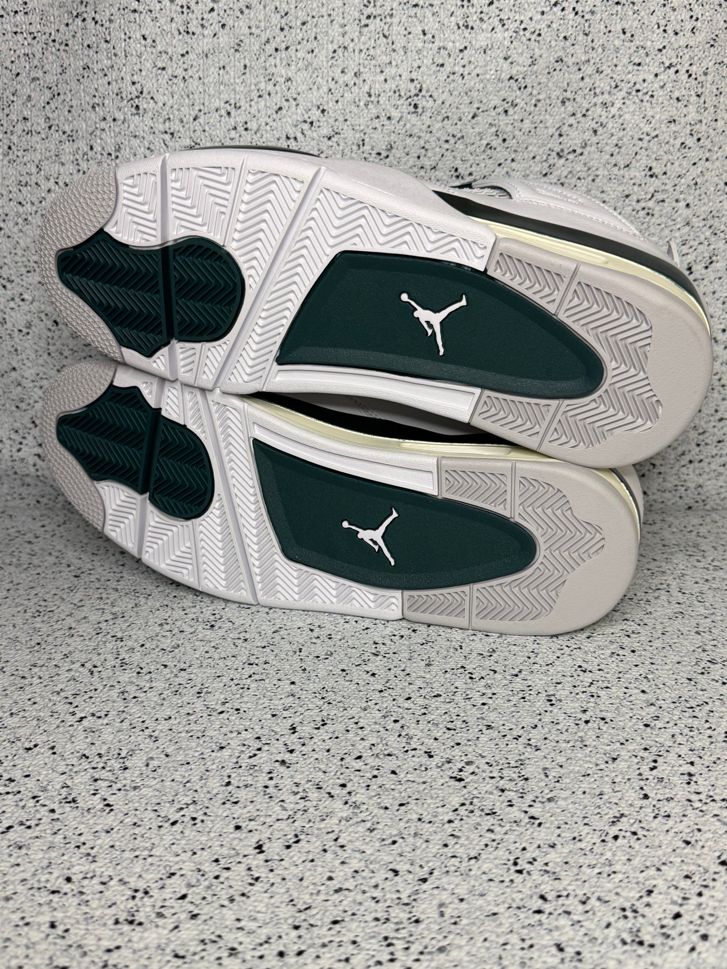 Jordan 4 Oxidized Green