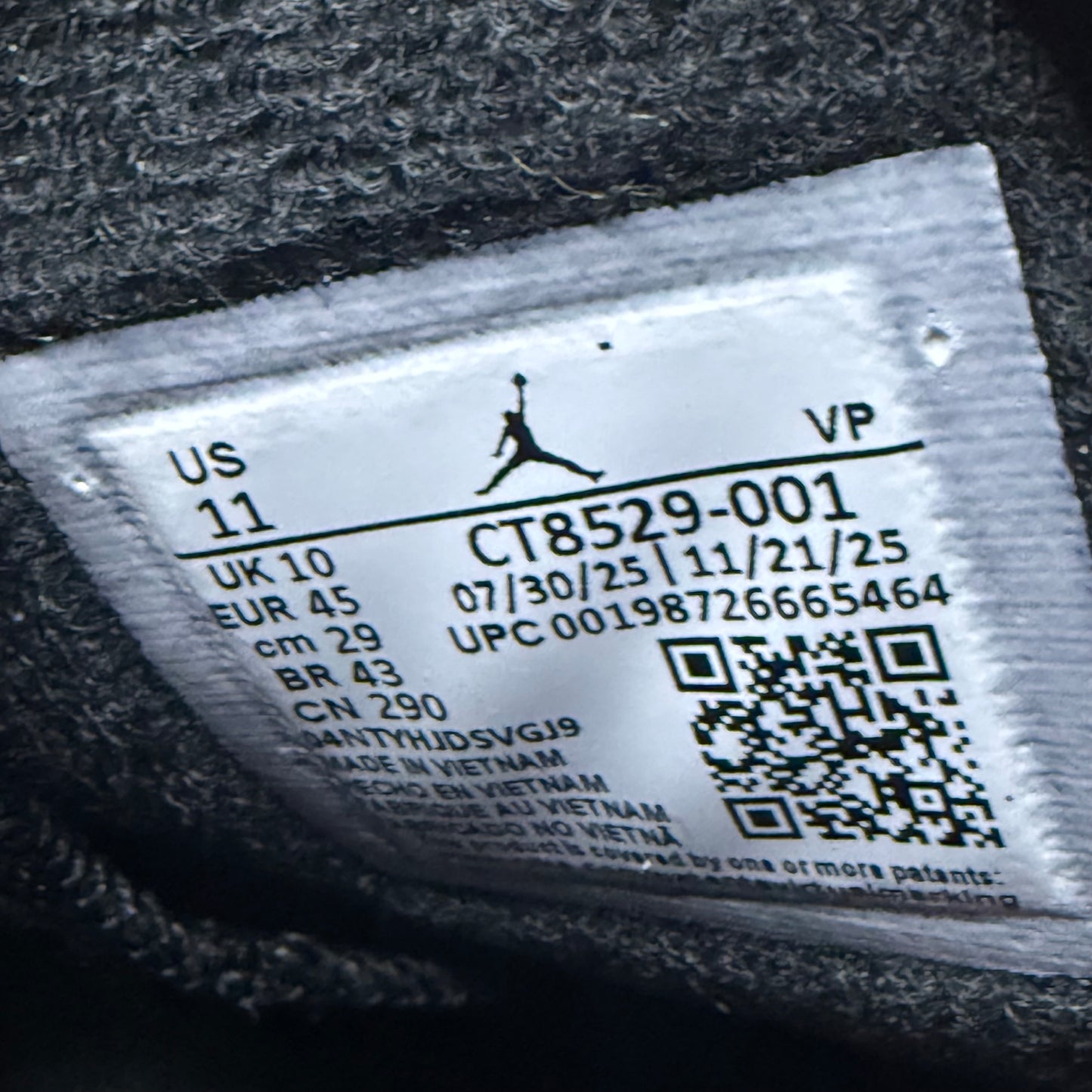 Jordan 6 Infrared Salesman