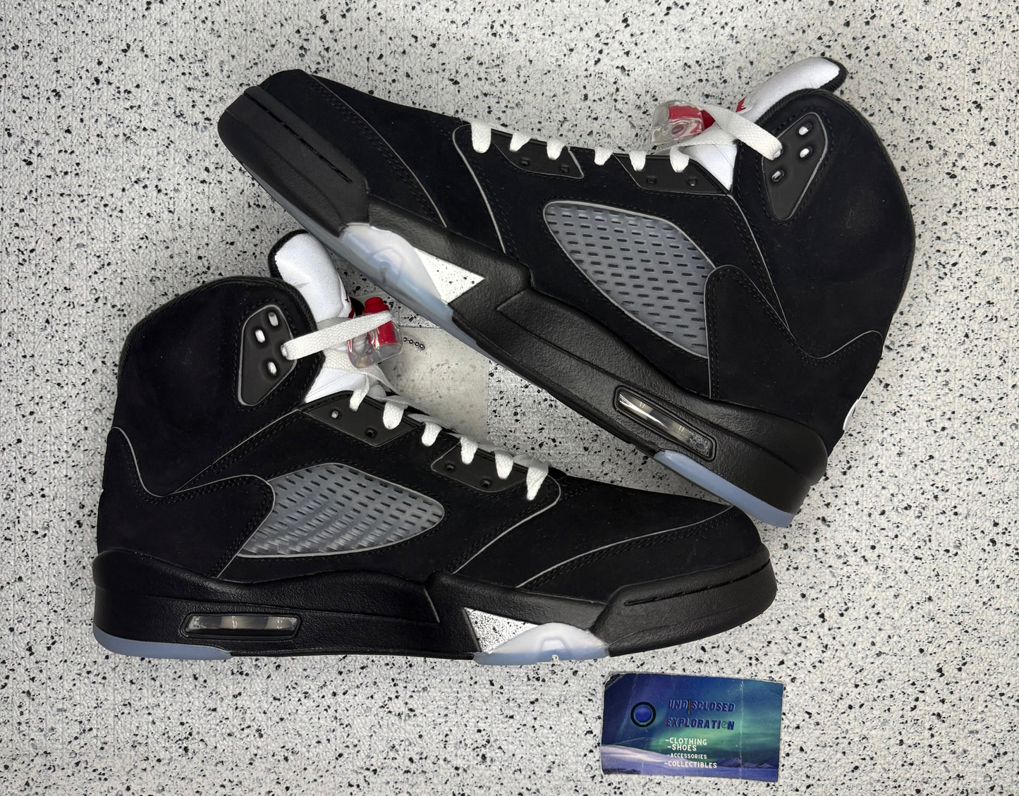 Jordan 5 Metallic Reimagined 10.5 Men/12 Women “Preowned”
