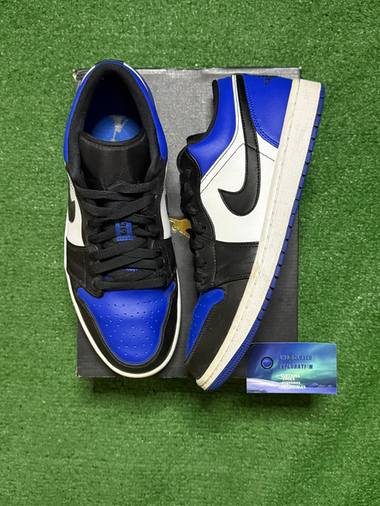 Jordan 1 Low Royal Toe 10.5 Men/12 Women “Preowned”