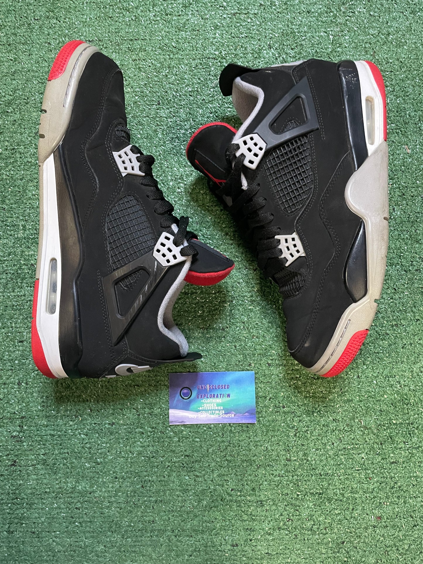 Air Jordan 4 bred 2019 size 10.5men/12women