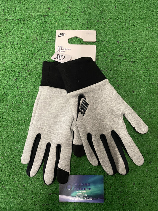 Nike Club Fleece touchscreen Gloves