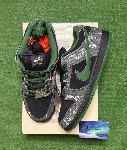 Nike Dunk SB Low There Skateboards