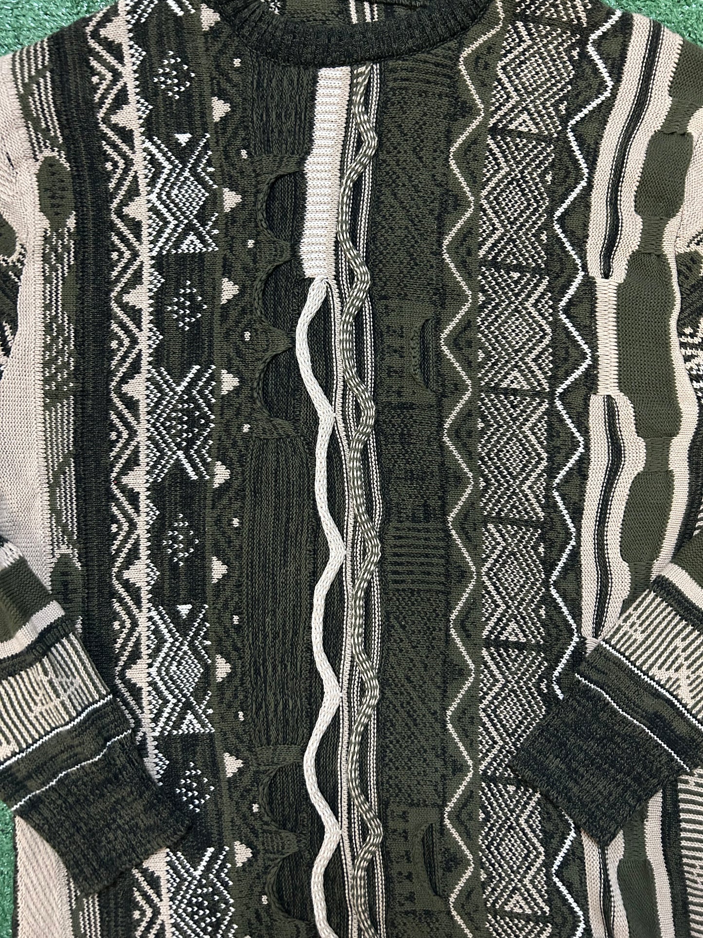 Vintage 1990s coogi 3D style knit crewneck