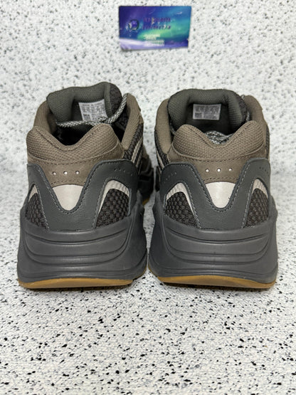 Yeezy 700 V2 Geode 12 Men/13.5 Women “Preowned”