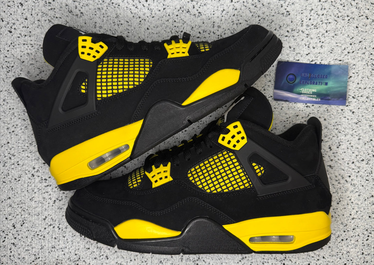 Jordan 4 Thunder 10 Men/11.5 Women “Preowned”