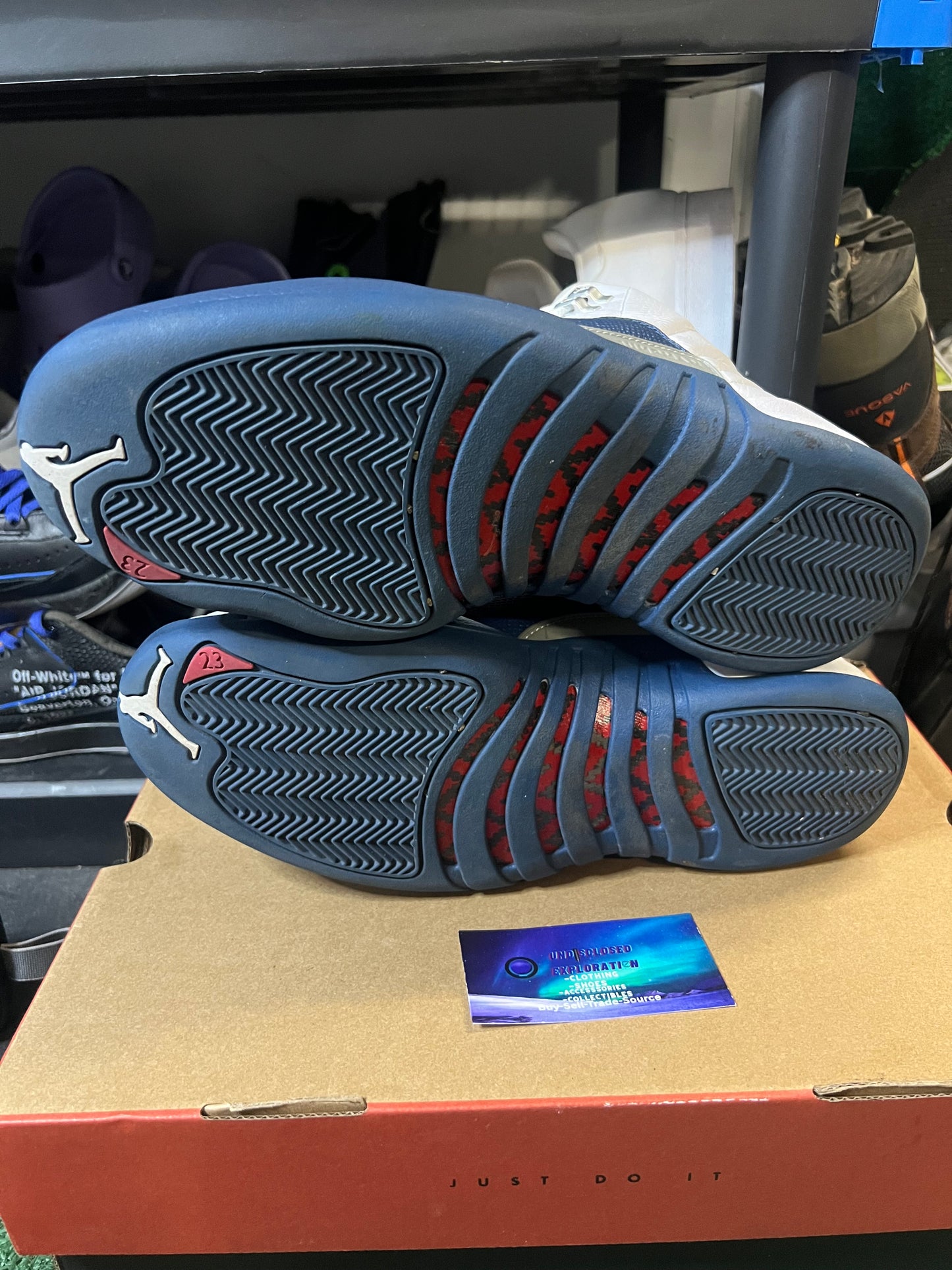 Jordan 12 French blue size 10.5men/12women
