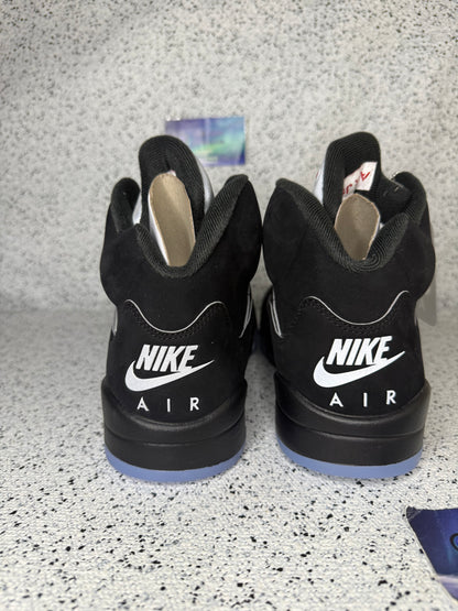 Jordan 5 Metallic