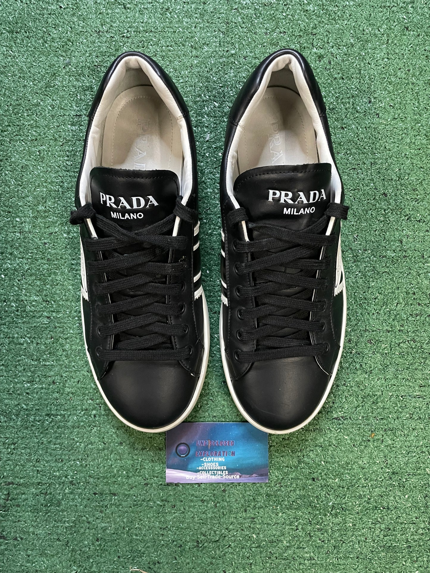 Prada downtown black and white size 9.5men/11women