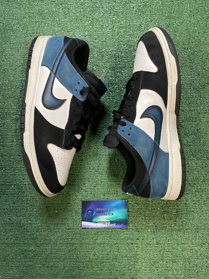 Nike dunk low industrial blue size 10.5men/12women