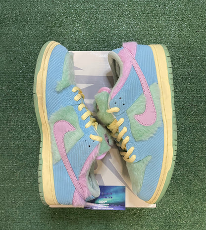 Nike SB Dunk Low verdy size 11men/12.5women