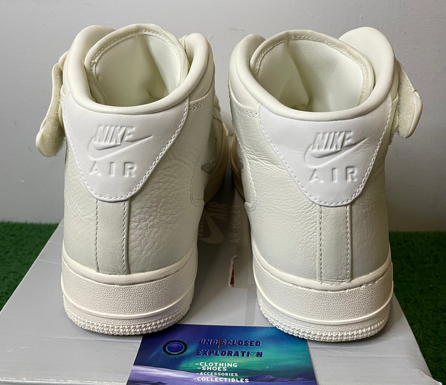 Air Force 1 mid premium Jewel size 10.5men/12women
