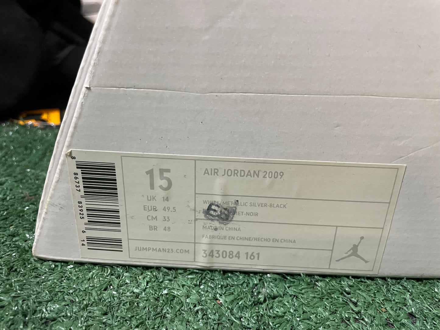Nike Air Jordan 2009 white metallic silver