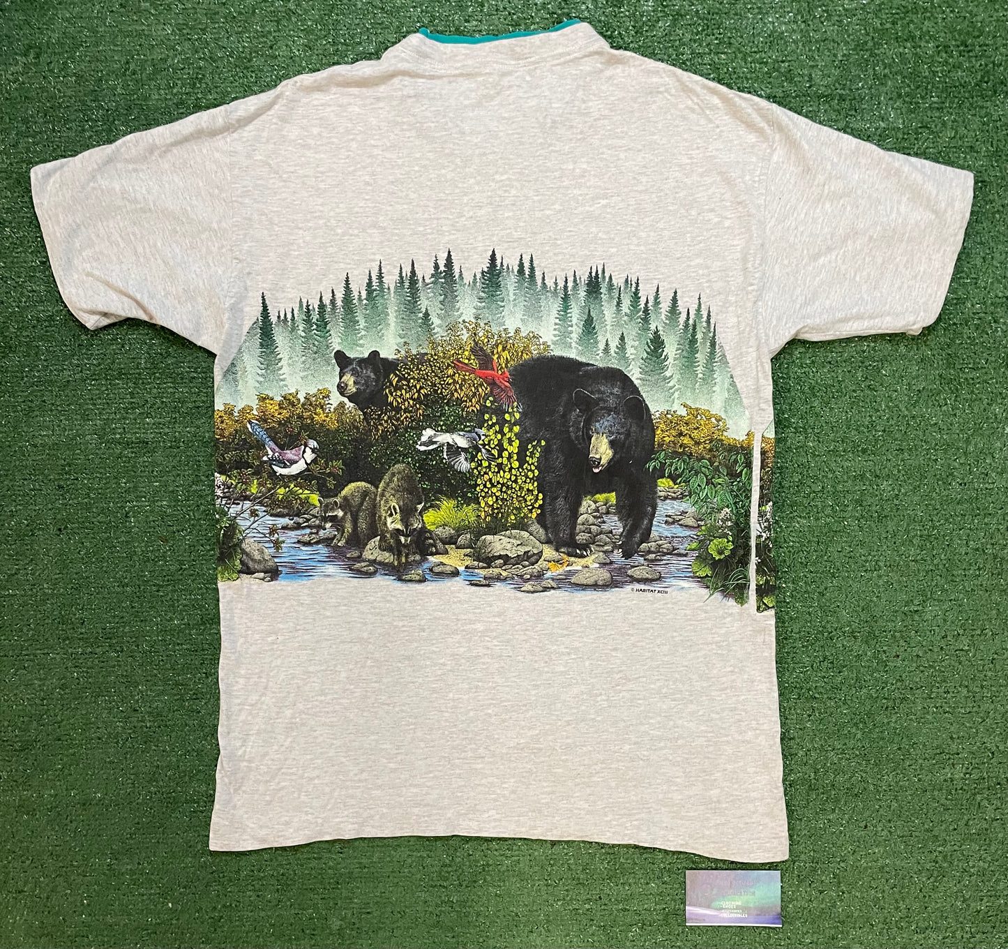 Vintage 1990s Habitat black bear and raccoons nature tee