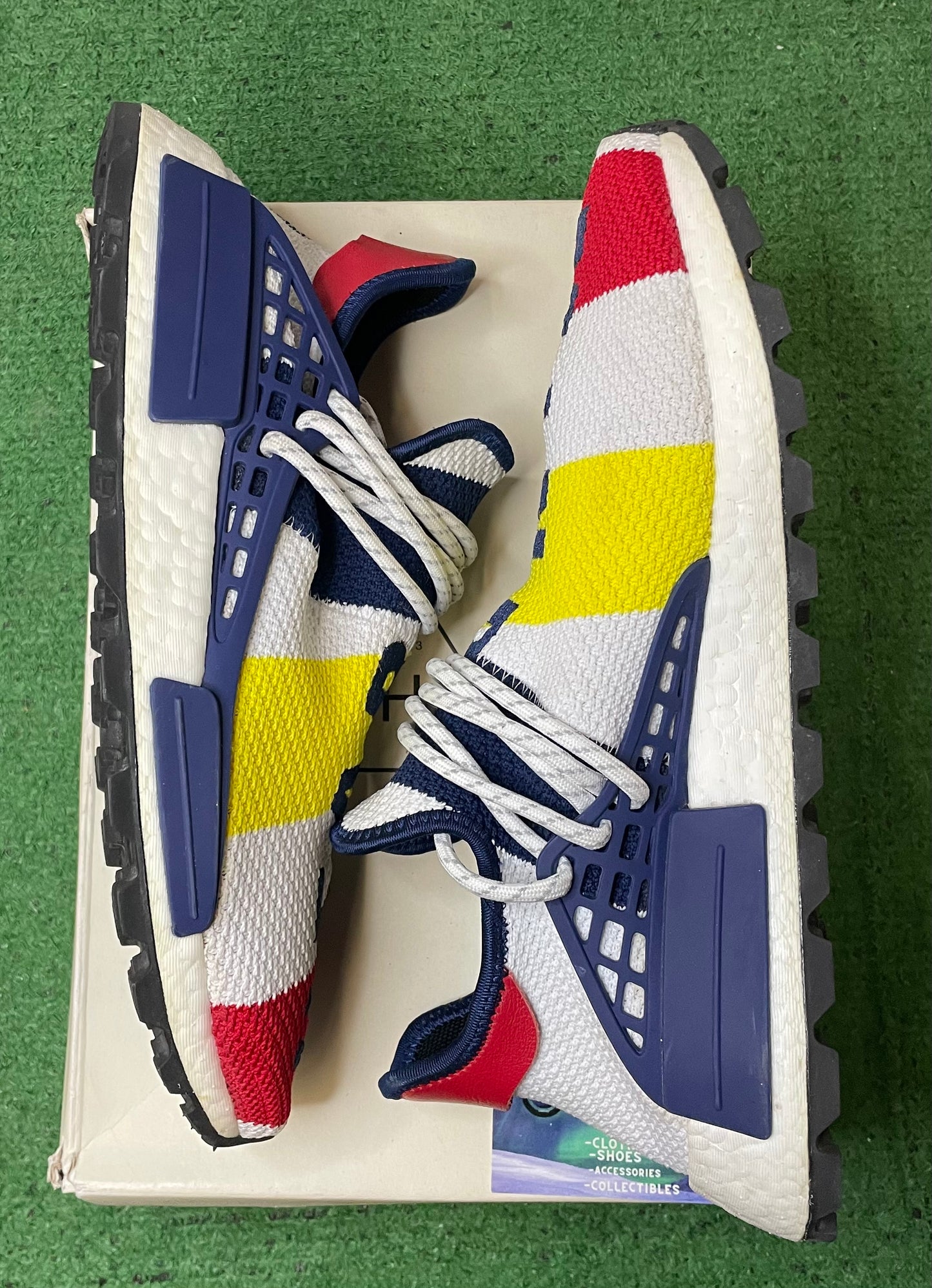 Adidas Human race Pharrell x BBC Size 11men/12.5women