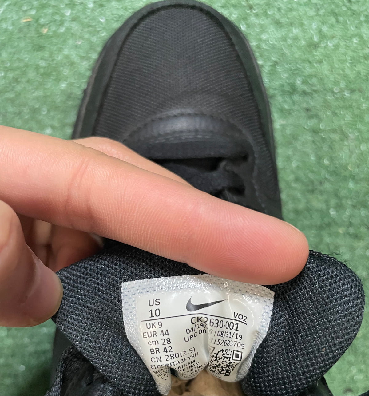 Nike Air Force 1 low gortex black size 10men/11.5women