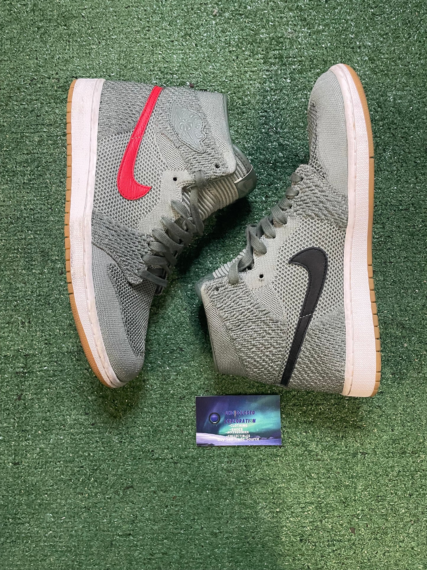 Air Jordan 1 high flyknit clay green size 11men/12.5women