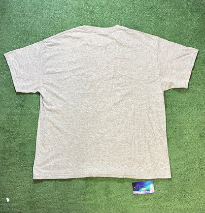 I Don’t look for trouble it finds me grey tee